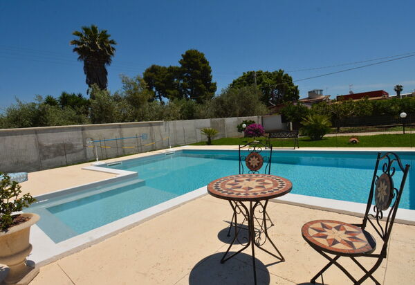 Villa Gloria: Autumn, Balcony / Terrace / Patio, Pool, Spring, Summer