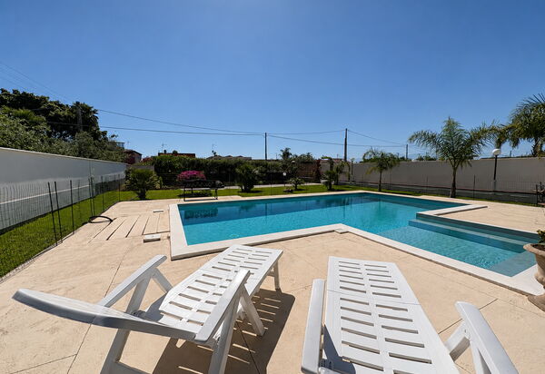 Villa Gloria: Autumn, Pool, Spring, Summer