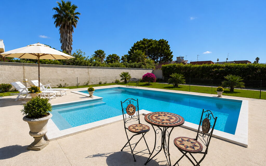 Villa Gloria: Autunno, Estate, Piscina, Primavera