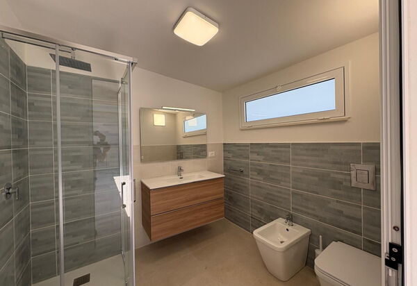 Villa Marzia - Augusta: Autumn, Bathroom, Spring, Summer
