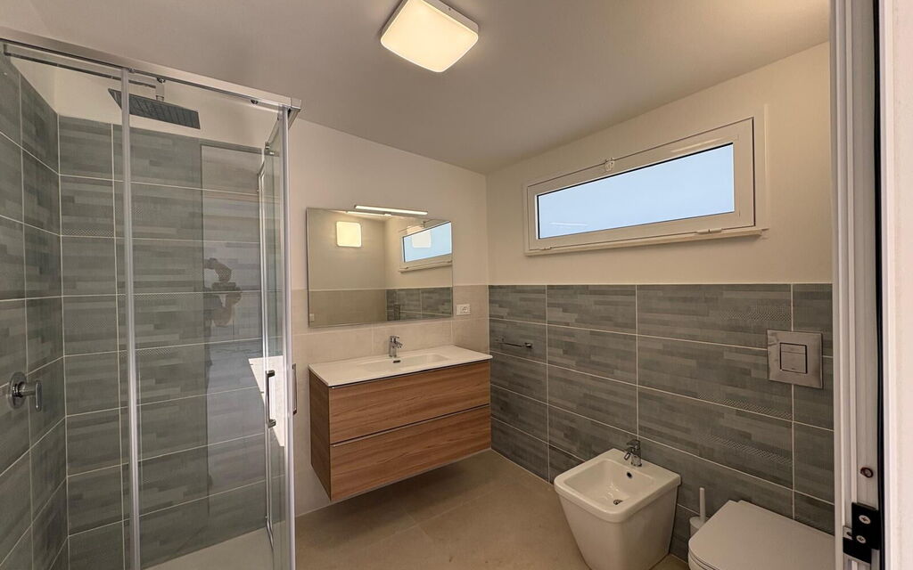 Villa Marzia - Augusta: Autumn, Bathroom, Spring, Summer