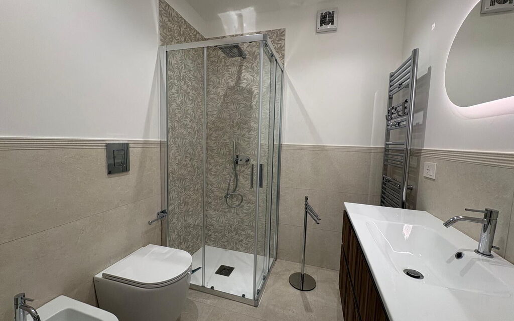 Villa Marzia - Augusta: Autumn, Bathroom, Spring, Summer