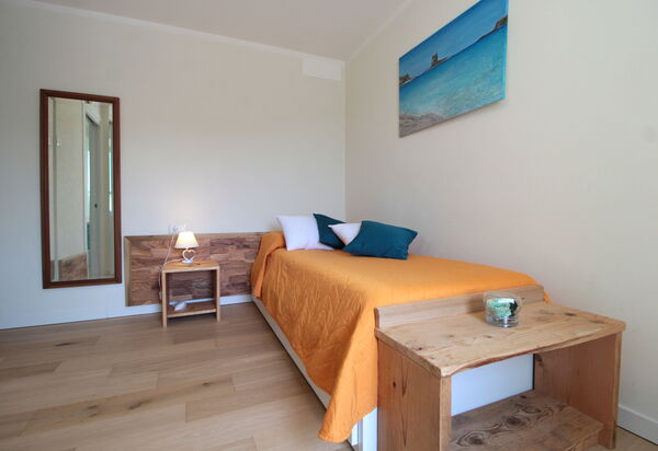 Casa Mis: Autumn, Bedroom, Spring, Summer