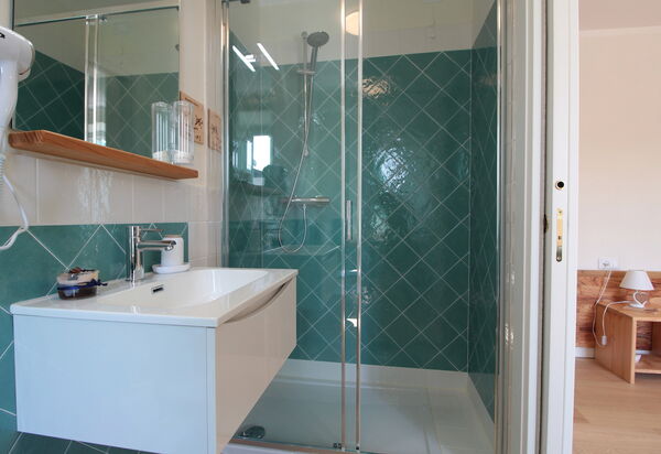 Casa Mis: Autumn, Bathroom, Spring, Summer