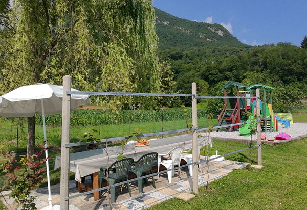Casa Mis: Autumn, Garden, Spring, Summer