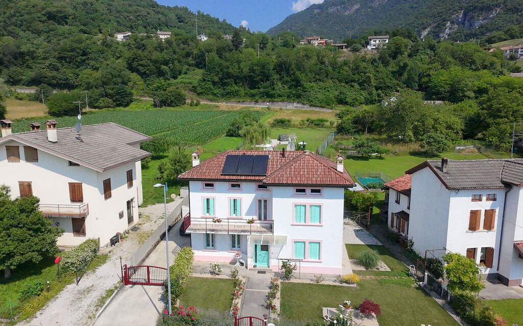 Casa Mis: Autunno, Estate, Giardino, Primavera