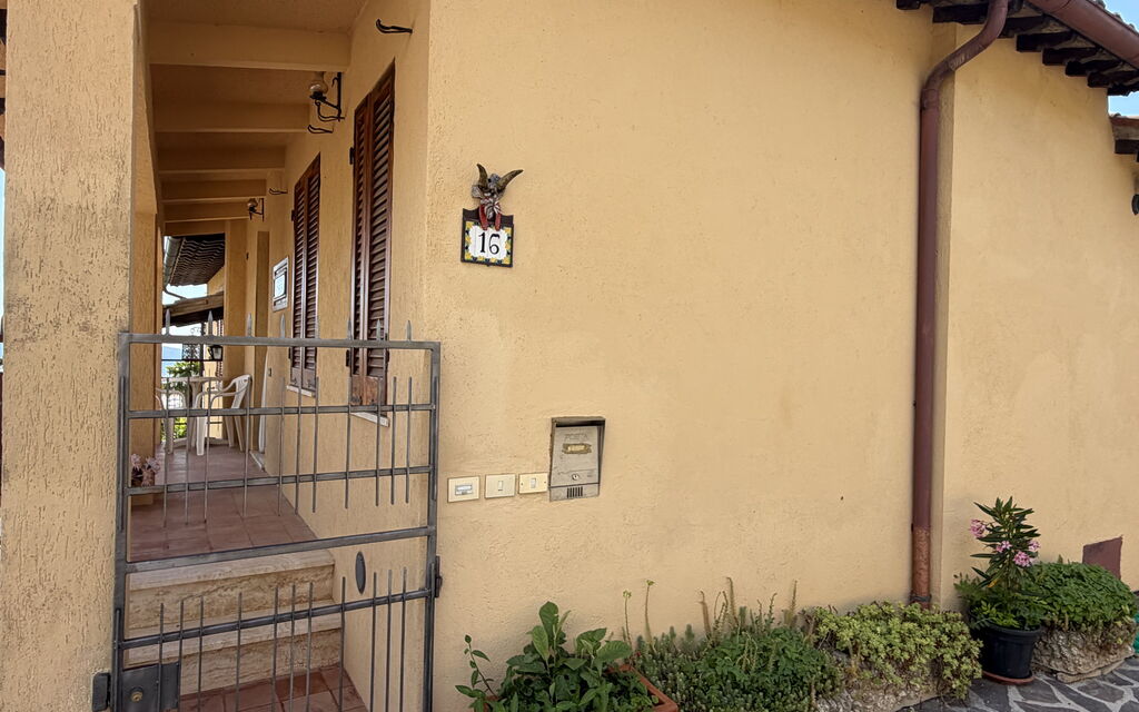 Il Paradiso tra Gli Ulivi: all'aperto, Autunno, Balcone / Terrazza / Patio, Entrata Principale, Estate, Esterni, Inverno, Primavera