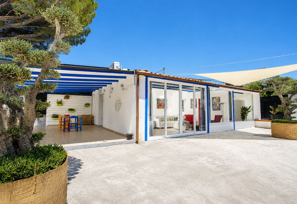 Villa Didymos: Autumn, Balcony / Terrace / Patio, Building Exterior, Spring, Summer