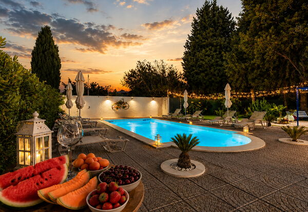 Villa Didymos: Autumn, Pool, Spring, Summer