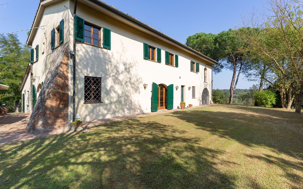 Podere Le Capannucce: Building Exterior