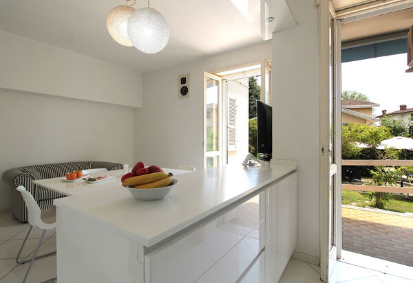 Villa Eva: Autumn, Kitchen, Spring, Summer