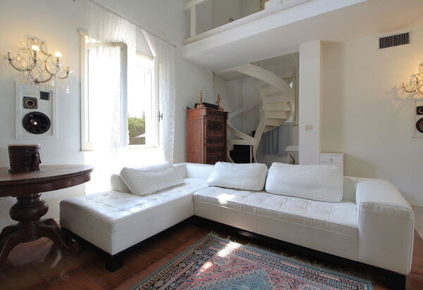 Villa Eva: Autumn, Living Room, Spring, Summer