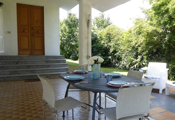Villa Eva: Autumn, Main Entrance, Spring, Summer