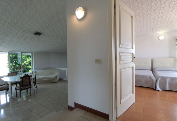 Villa Eva: Autumn, Living Room, Spring, Summer