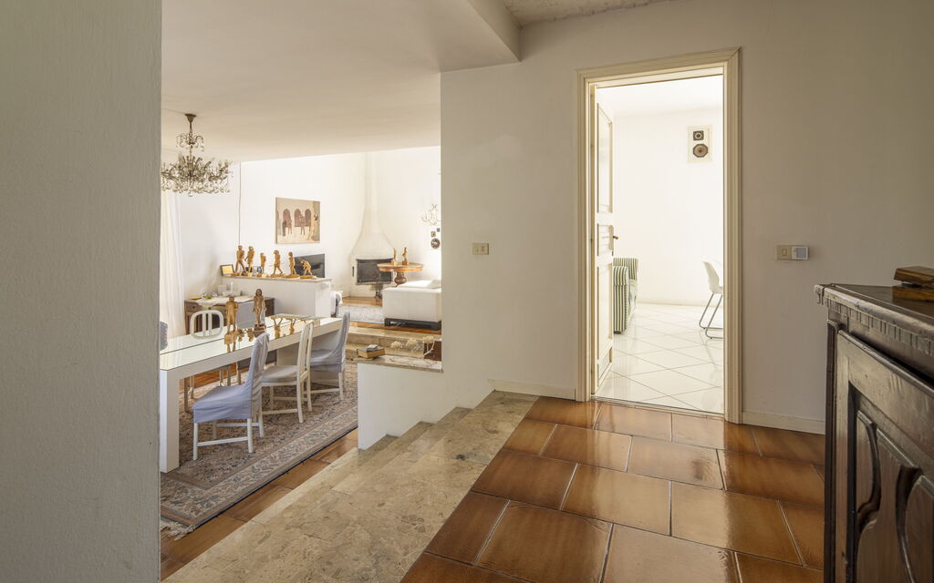 Villa Eva: Autumn, Room Detail, Spring, Summer