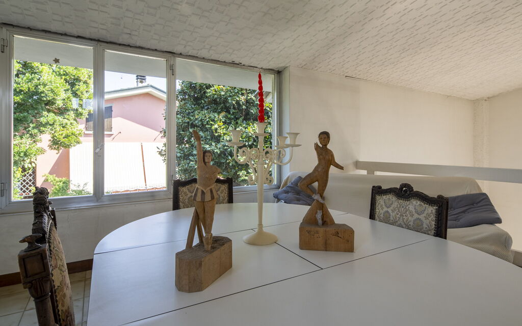 Villa Eva: Autumn, Dining Room, Spring, Summer