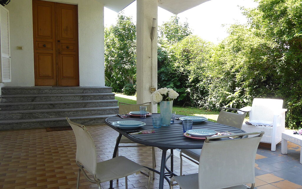 Villa Eva: Autunno, Entrata Principale, Estate, Primavera