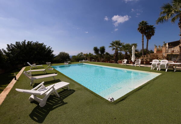 Villa Don Pino: Autunno, Estate, Giardino, Piscina, Primavera