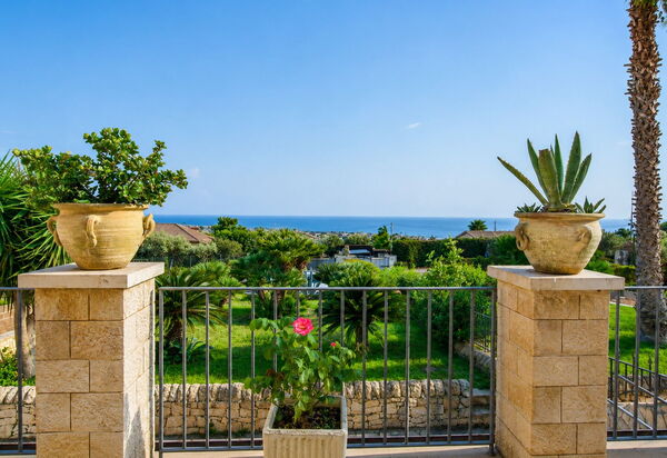 Villa Don Pino: Autunno, Estate, Primavera, Vista Panoramica
