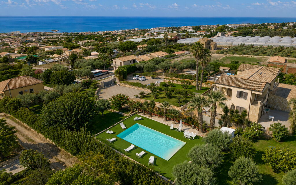 Villa Don Pino: Autunno, Estate, Piscina, Primavera
