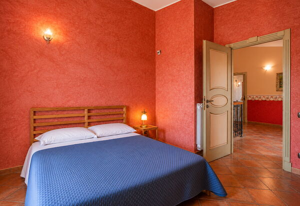 La Villa di Giusy: Autumn, Bedroom, Spring, Summer
