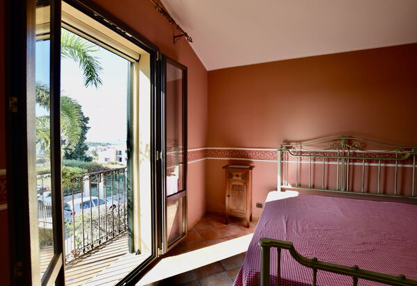La Villa di Giusy: Autumn, Bedroom, Spring, Summer