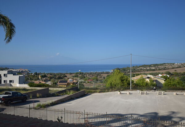 La Villa di Giusy: Autumn, Scenic View, Spring, Summer