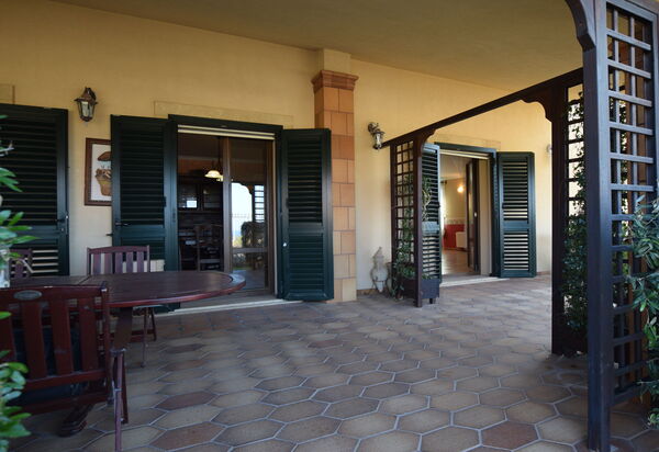 La Villa di Giusy: Autumn, Balcony / Terrace / Patio, Garden, Spring, Summer
