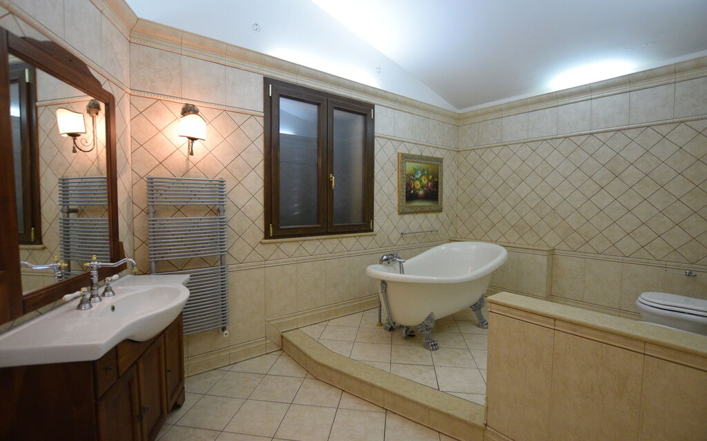 La Villa di Giusy: Autumn, Bathroom, Spring, Summer
