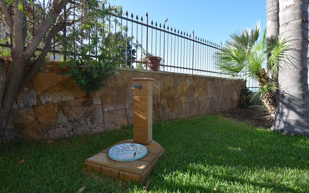 La Villa di Giusy: Autumn, Garden, Spring, Summer