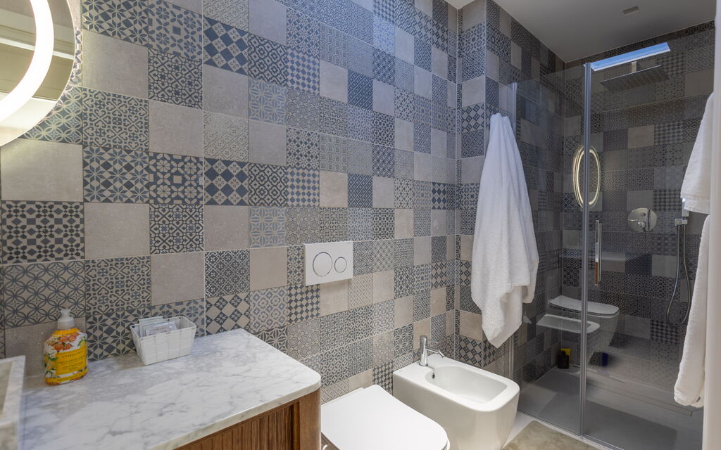 Terrazza Mare, Jacuzzi and Seaview: Autunno, Bagno, Estate, Primavera