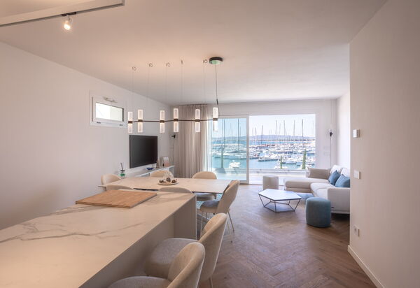 Porto di Luce Luxury, Jacuzzi and Seaview: Autunno, Cucina, Estate, Primavera, Soggiorno