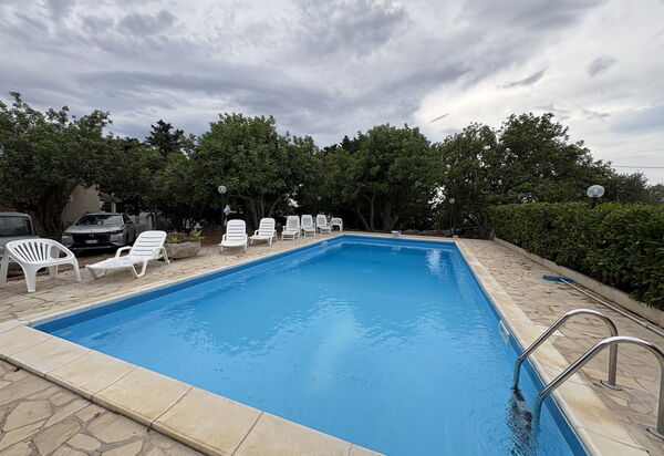 Casale Nardi: Autunno, Balcone / Terrazza / Patio, Estate, Giardino, Piscina