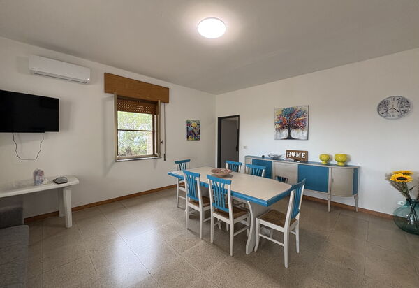 Casale Nardi: Autunno, Estate, Sala da pranzo, Soggiorno