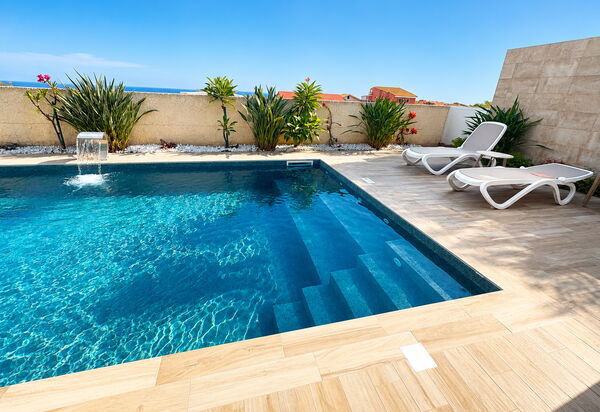 A Casa di Gio: Autumn, Pool, Spring, Summer