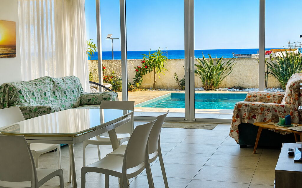 A Casa di Gio: Autumn, Living Room, Spring, Summer