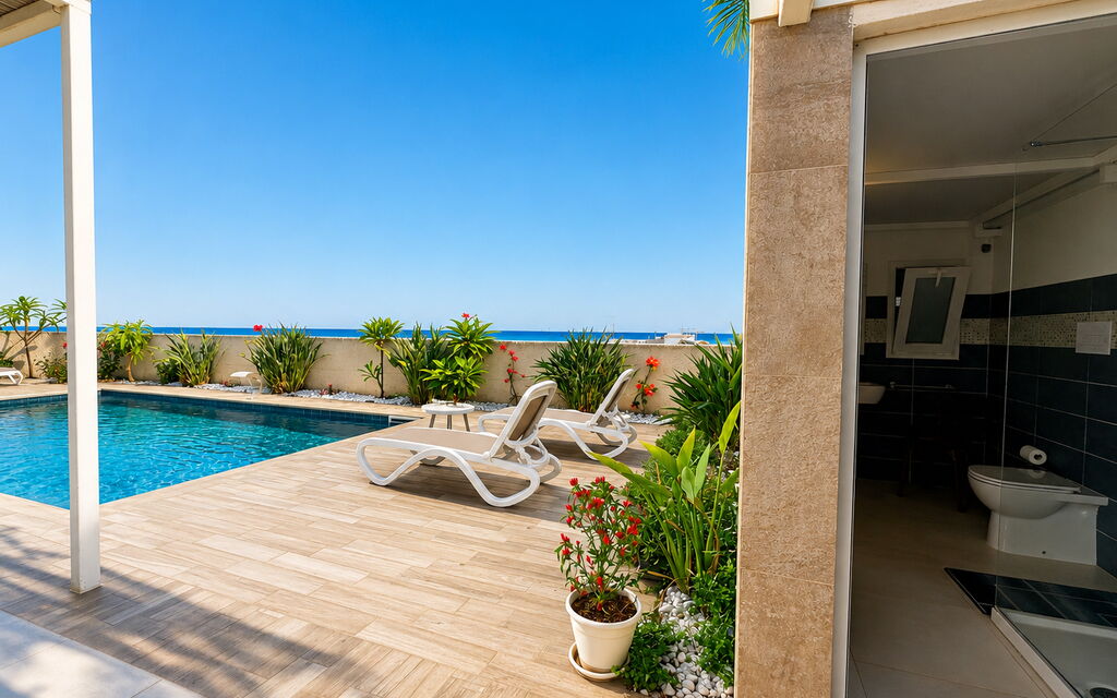 A Casa di Gio: Autumn, Bathroom, Pool, Spring, Summer
