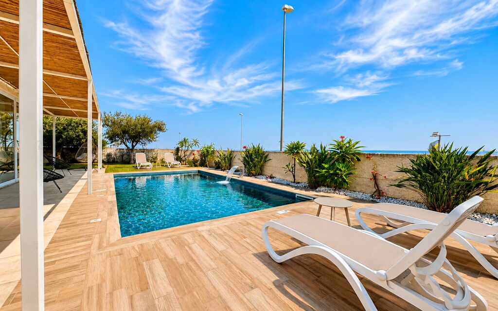 A Casa di Gio: Autumn, Pool, Spring, Summer