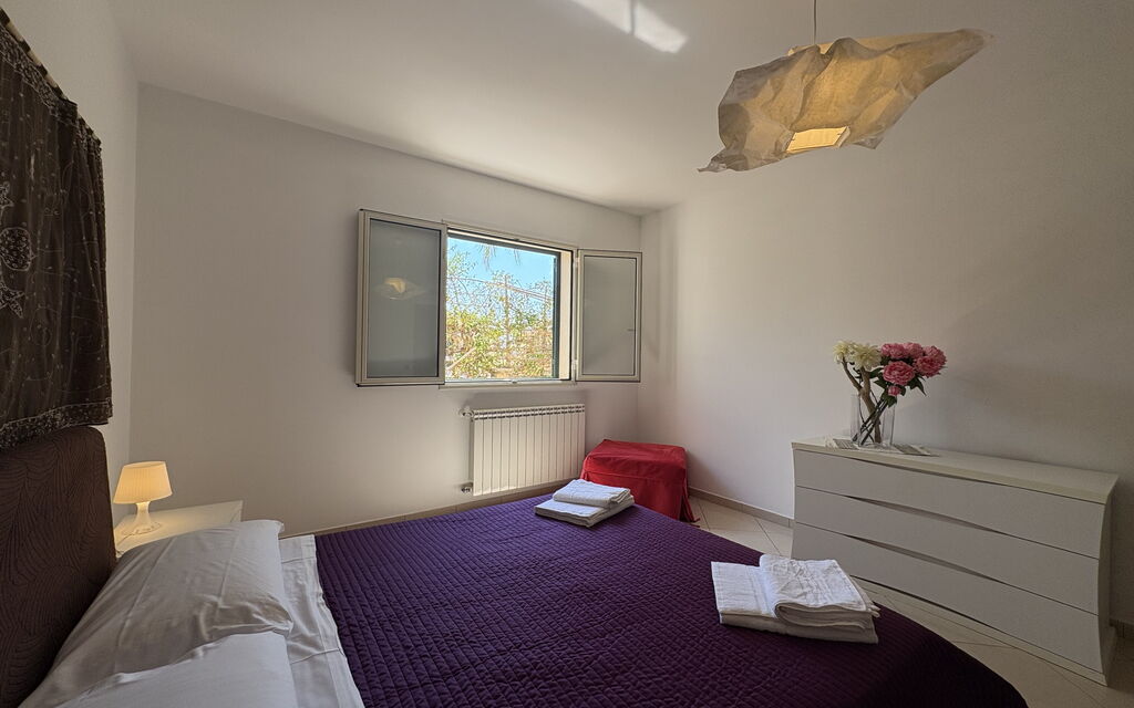 Villa Magda: Autumn, Spring, Summer