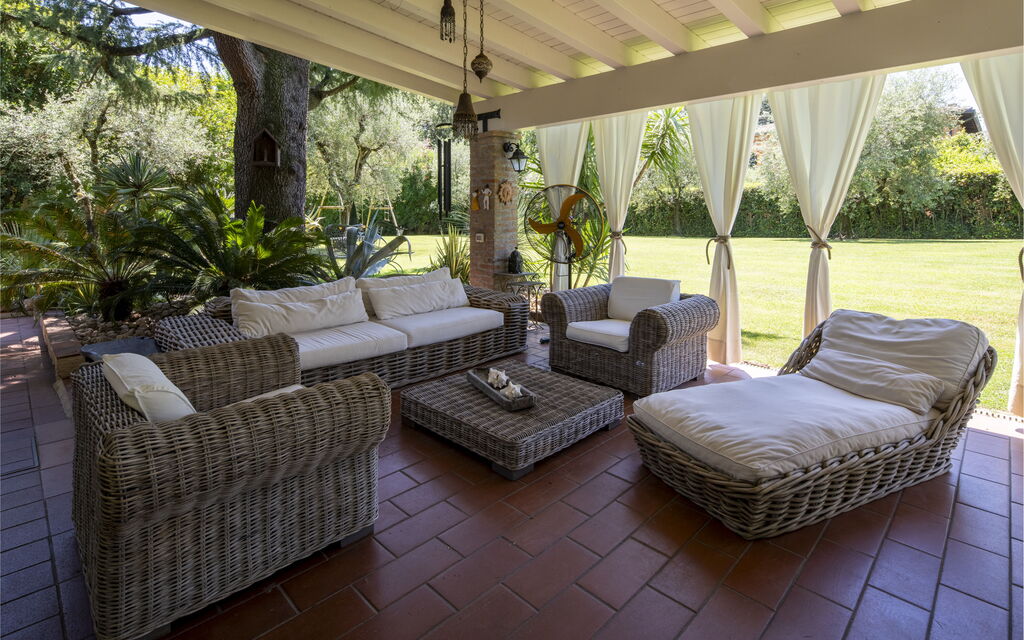 Villa El Perlè, Padenghe sul Garda: Autunno, Balcone / Terrazza / Patio, Estate, Primavera