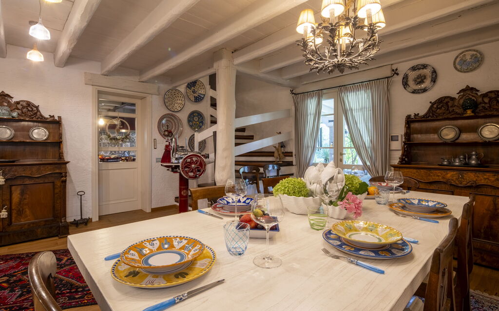 Villa El Perlè, Padenghe sul Garda: Autunno, Estate, Primavera, Sala da pranzo