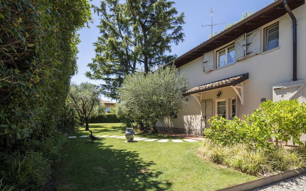 Villa El Perlè, Padenghe sul Garda: Autunno, Entrata Principale, Estate, Primavera