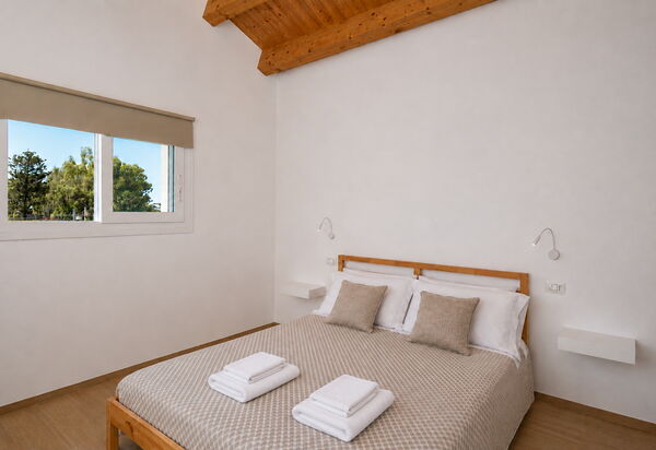 Villa Blue: Autumn, Bedroom, Spring, Summer