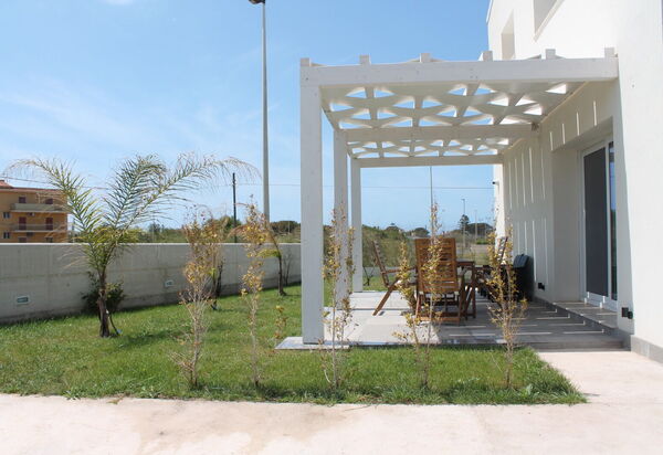 Villa Blue: Autunno, Balcone / Terrazza / Patio, Estate, Giardino, Primavera
