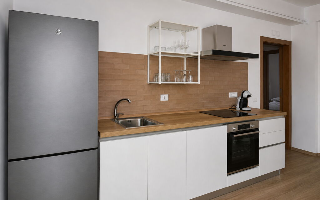 Villa Blue: Autumn, Kitchen, Spring, Summer