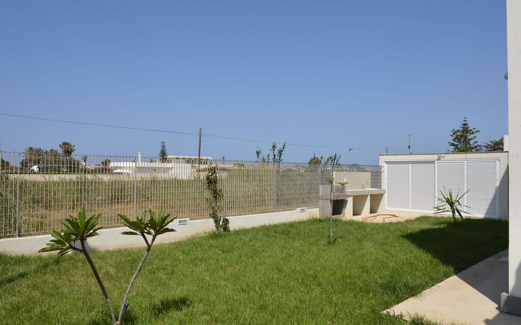 Villa Blue: Autunno, Estate, Giardino, Primavera