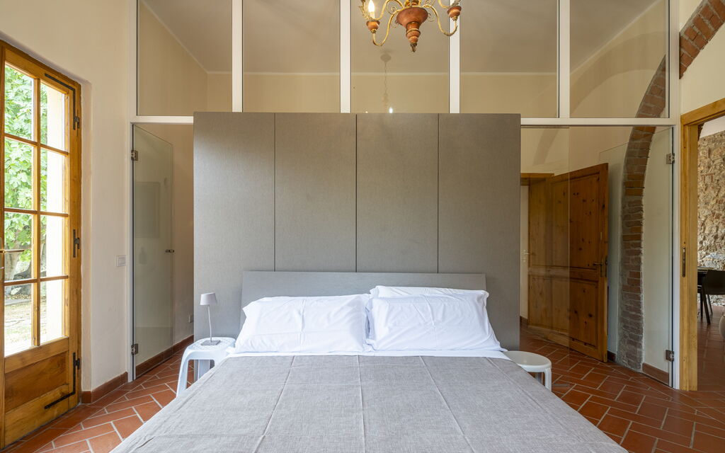 Casale delle Lupe, Campiglia Marittima: Autumn, Bedroom, Spring, Summer