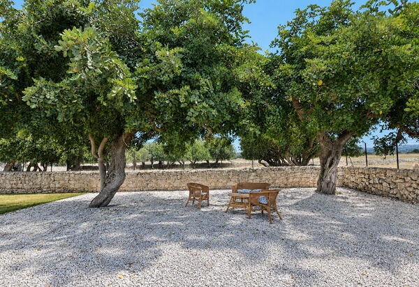 La Muraglia: Autumn, Garden, Spring, Summer