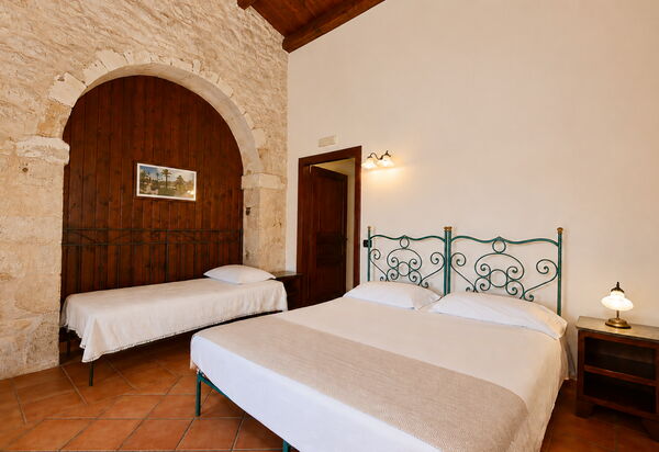 La Muraglia: Autumn, Bedroom, Spring, Summer