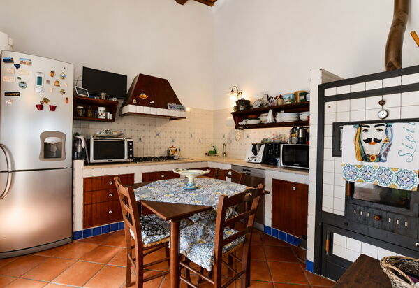 La Muraglia: Autunno, Cucina, Estate, Primavera